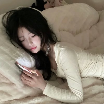 戛纳机密第一季